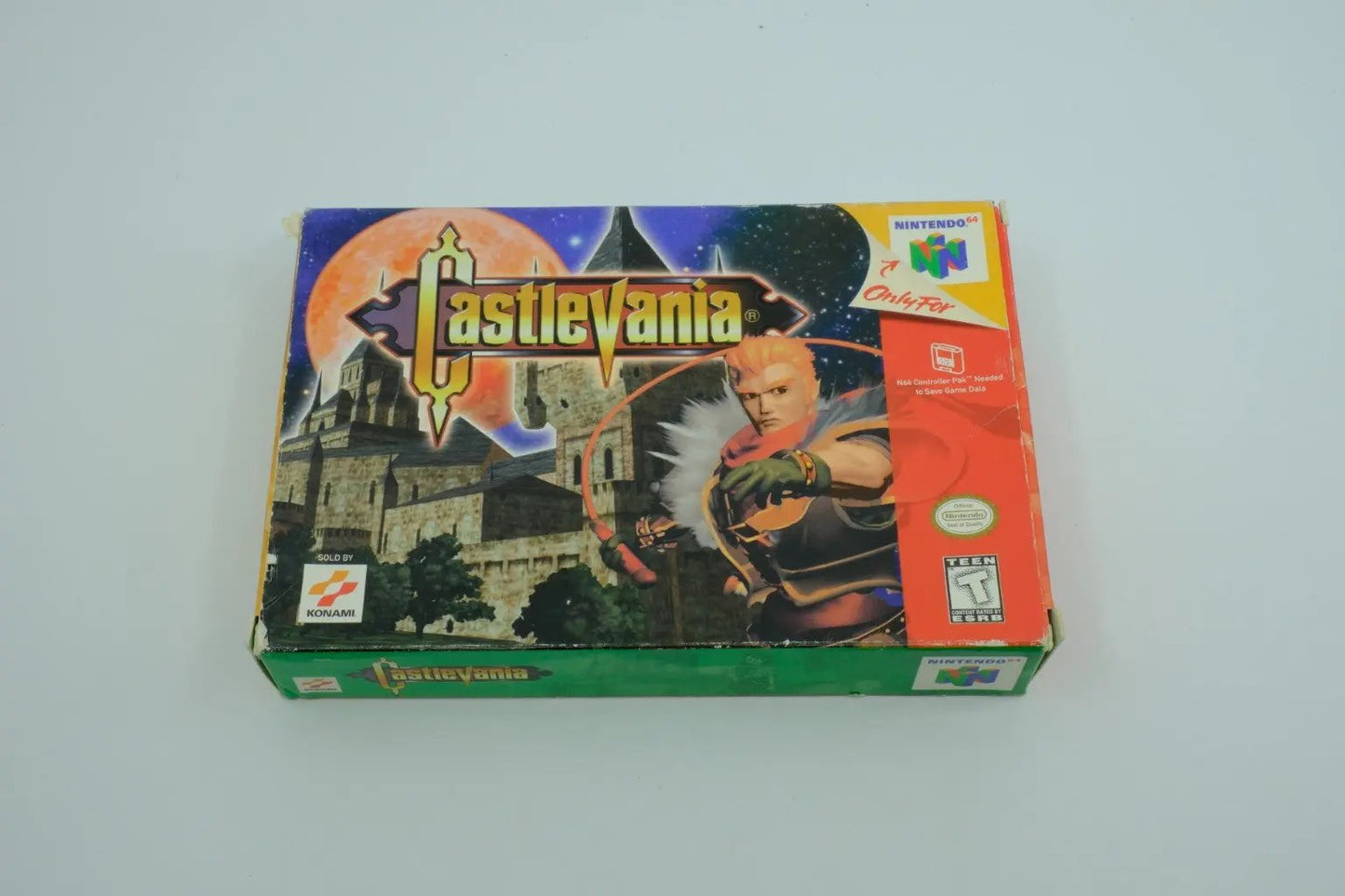 Castlevania – Complete in Box RetroGate - Your Gateway to Classic Gaming