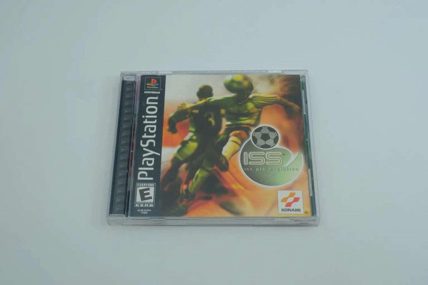 ISS Pro Evolution – Complete in Box RetroGate - Your Gateway to Classic Gaming