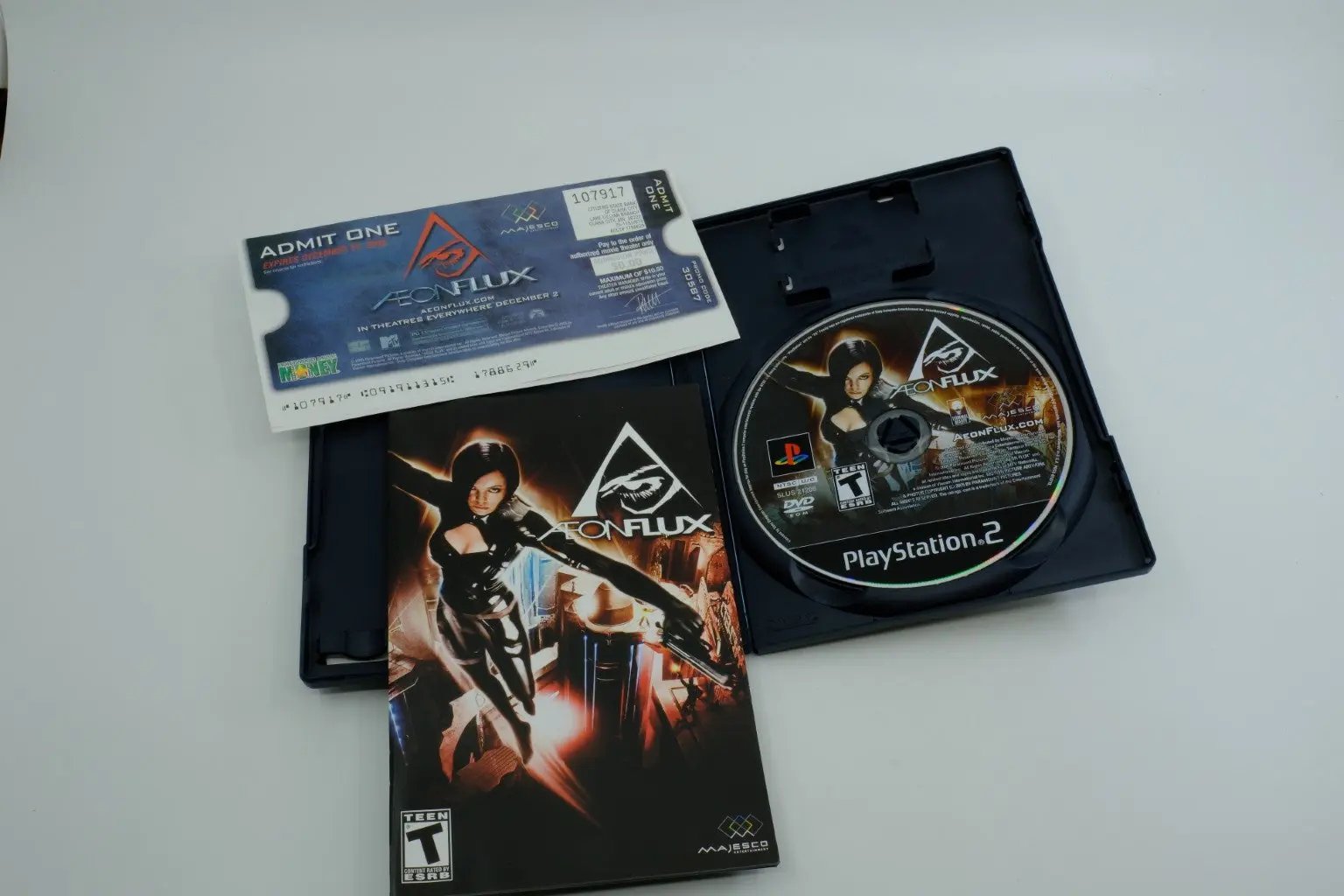 Aeon Flux – Complete in Box ( Movie Ticket Included ) RetroGate - Your Gateway to Classic Gaming