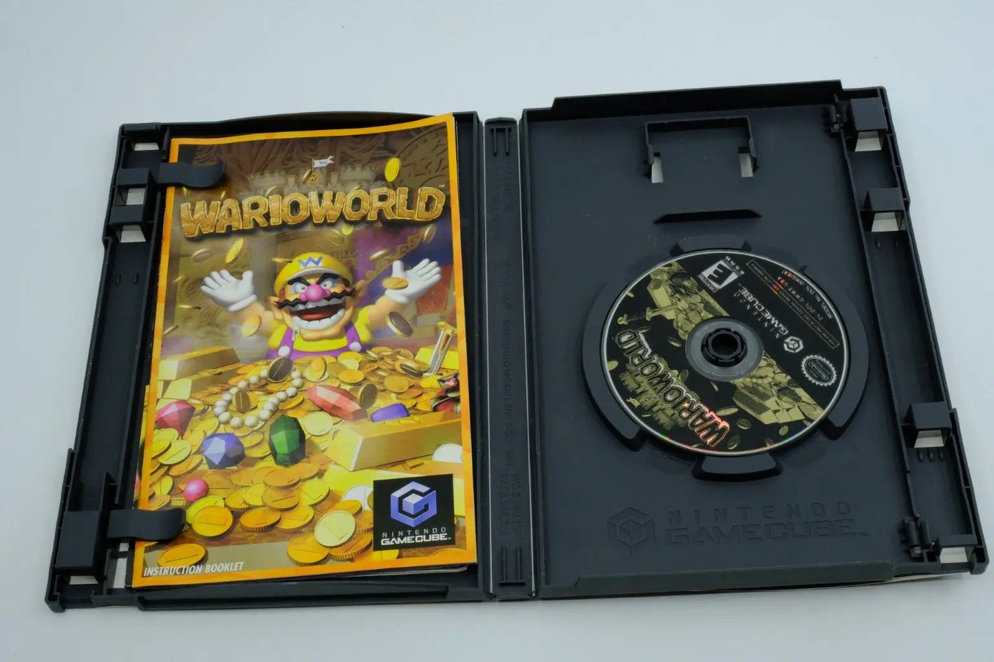Wario World – Complete in Box RetroGate - Your Gateway to Classic Gaming